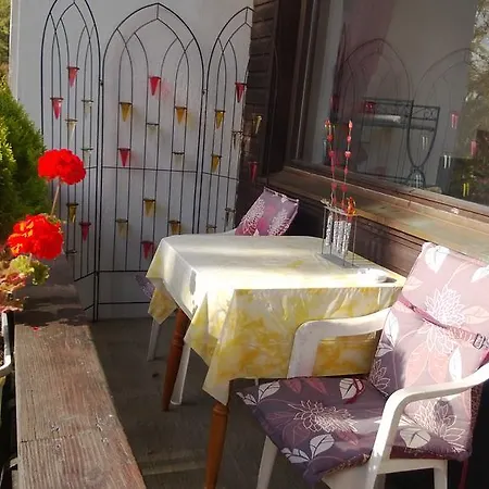 Ferienhaus Burgblick Treffen Zimmer foto